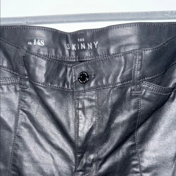 White House Black Market Black Skinny Pants - Picture 4 of 5